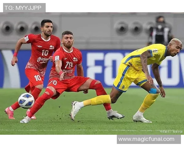 巴西国际与桑托斯对决首发阵容分析及战术解读